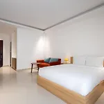 Arista 6